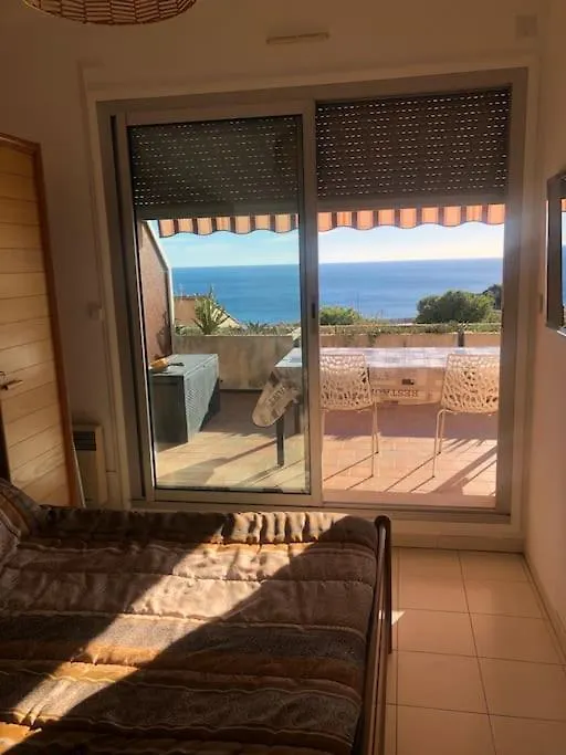 Beau T3 Face Rouet Plage Avec Garage Carry-le-Rouet 0*,  France
